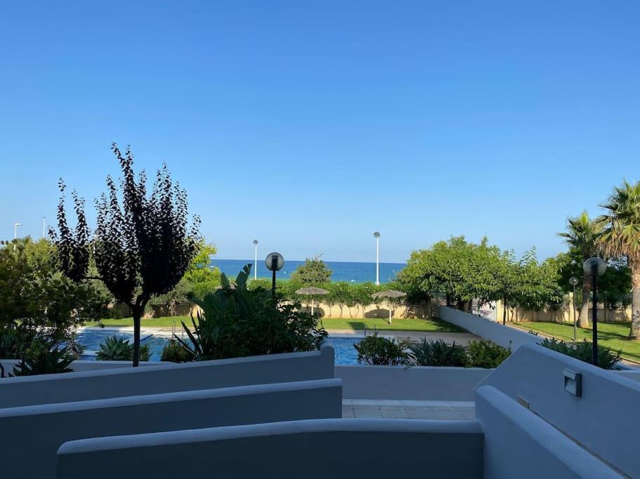 Bajo en primera línea de playa Alcossebre Exterior foto